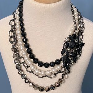 White House Black Market Necklace